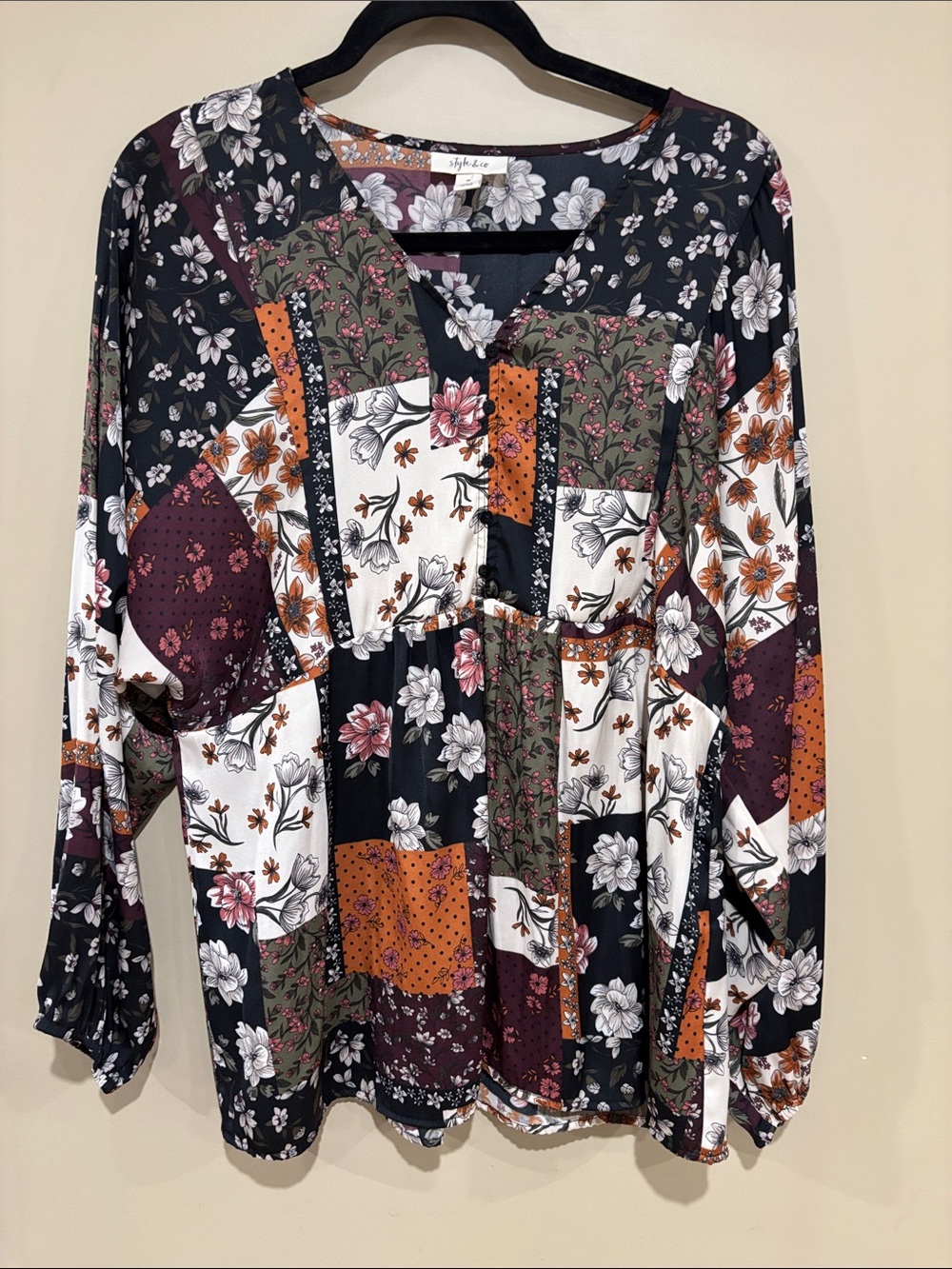 Patchwork silky balloon sleeve top